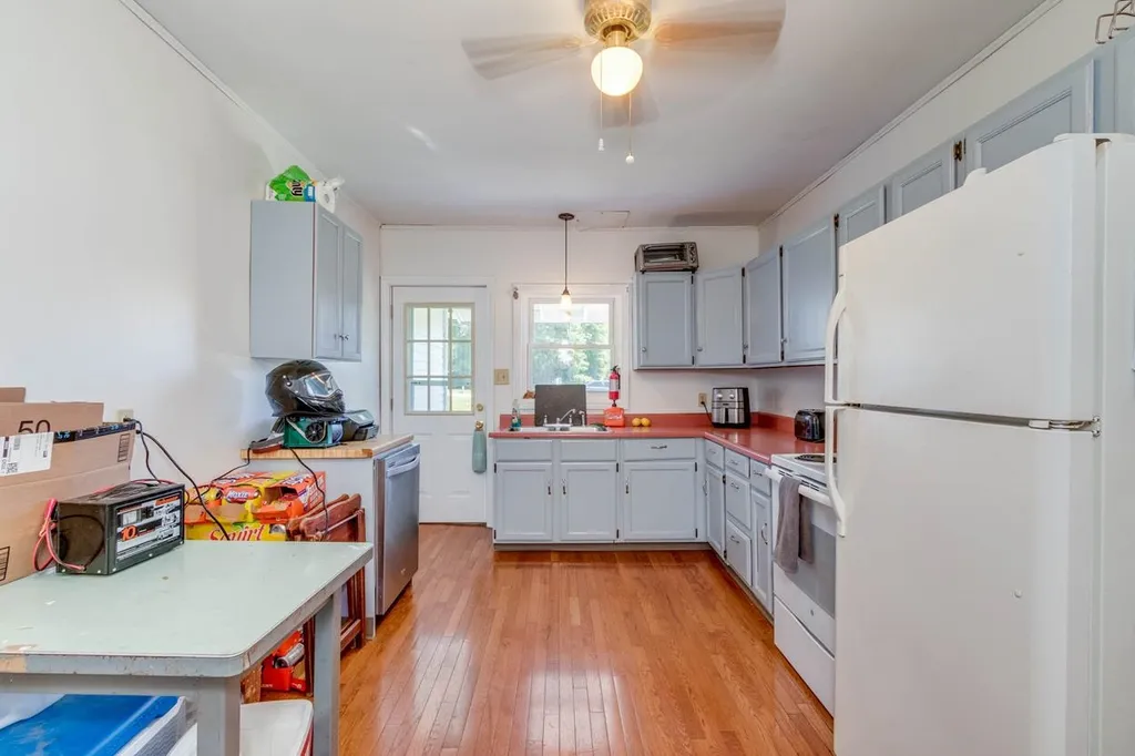 48 Zapora Drive Hooksett NH 03106