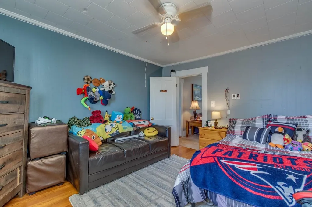 48 Zapora Drive Hooksett NH 03106
