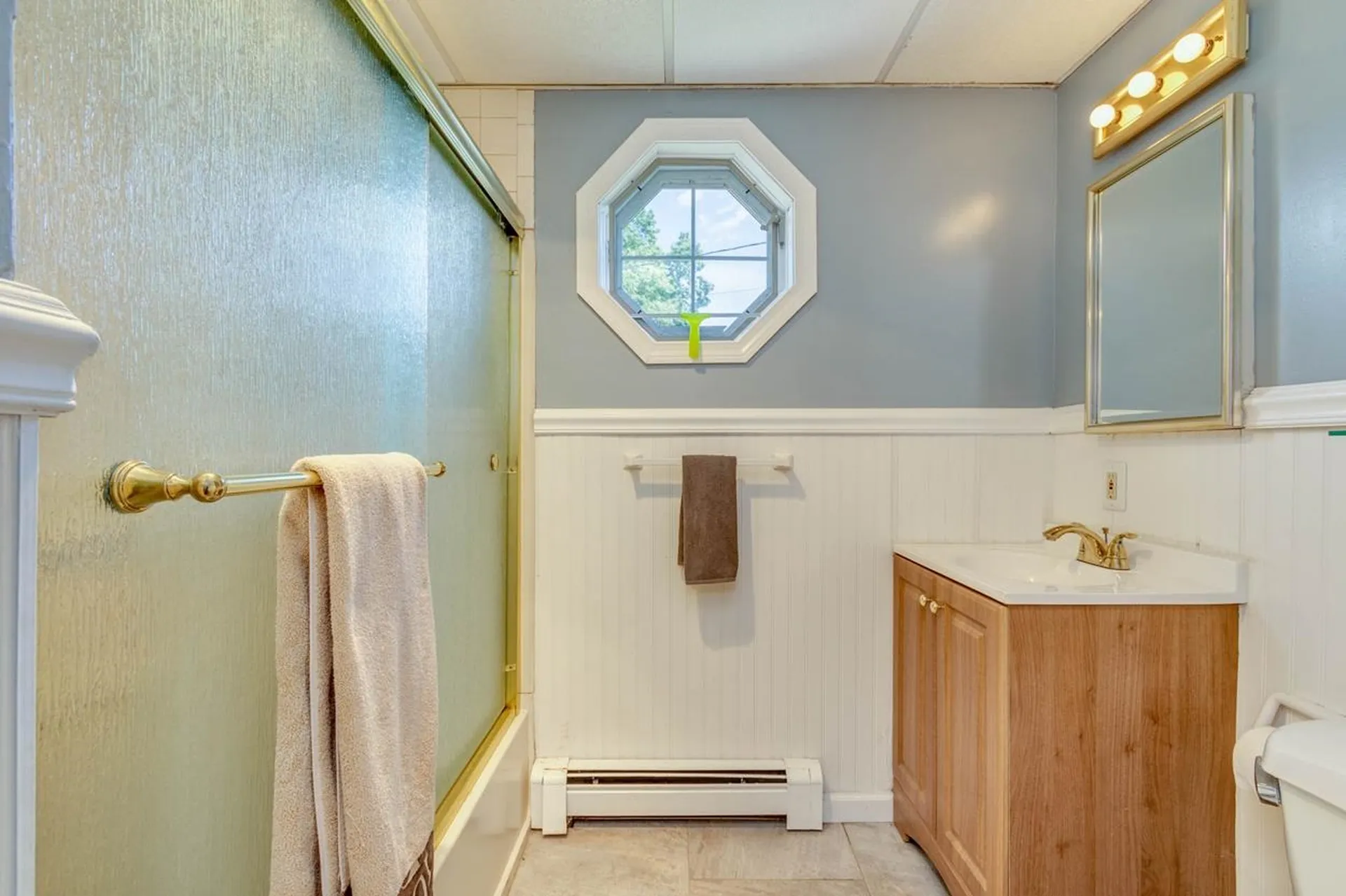 48 Zapora Drive Hooksett NH 03106