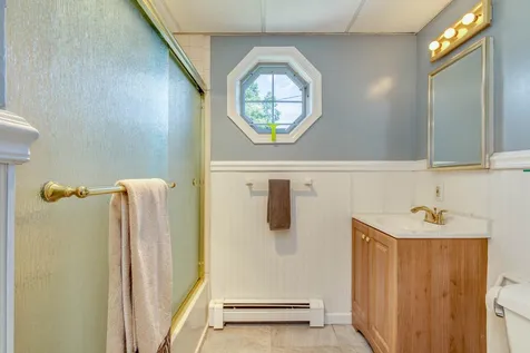 48 Zapora Drive Hooksett NH 03106