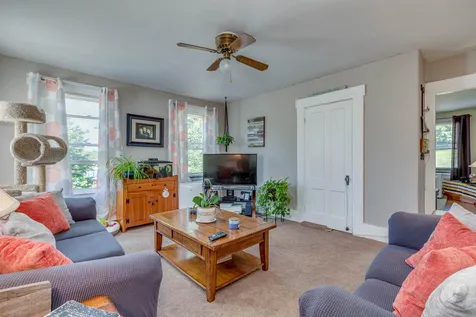 48 Zapora Drive Hooksett NH 03106