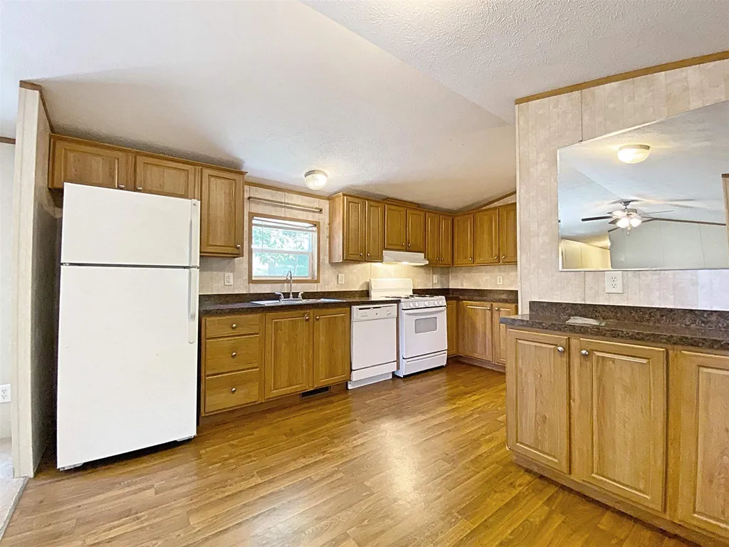 73 Bowman Road Alton NH 03809