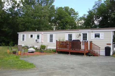 7 Goodwin Lane Canaan NH 03741