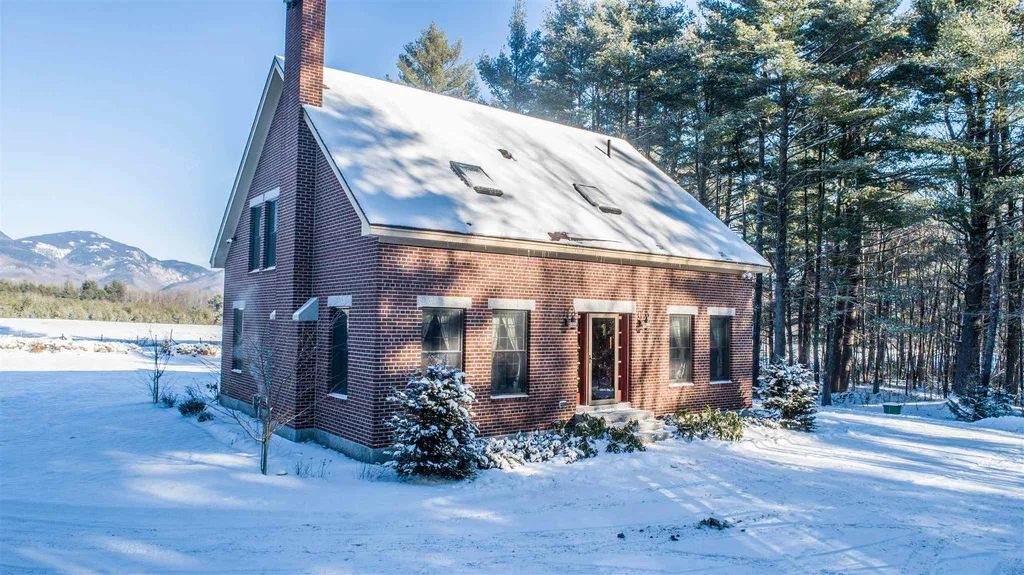 2214 Main Road Chatham NH 03813