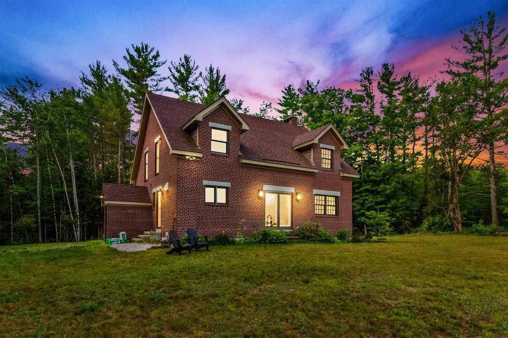 2214 Main Road Chatham NH 03813
