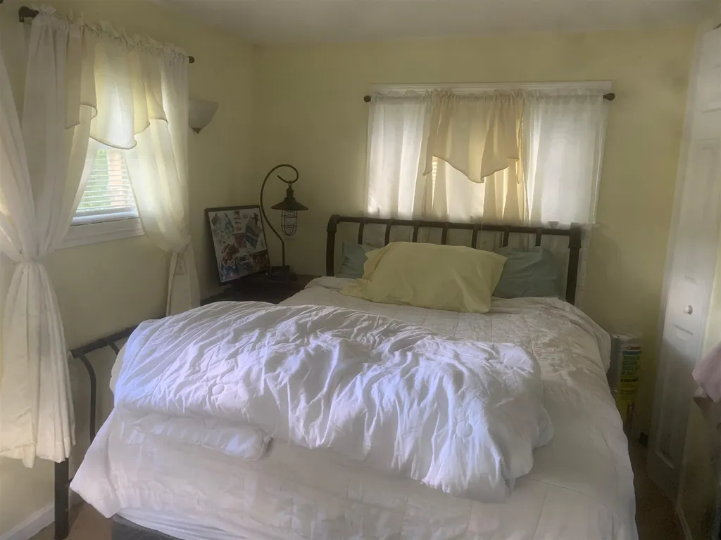 11 Esther Lane Northwood NH 03261