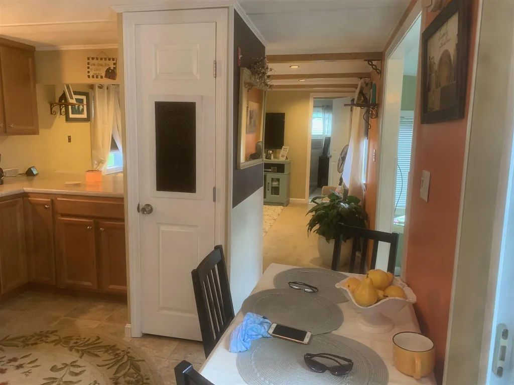 11 Esther Lane Northwood NH 03261