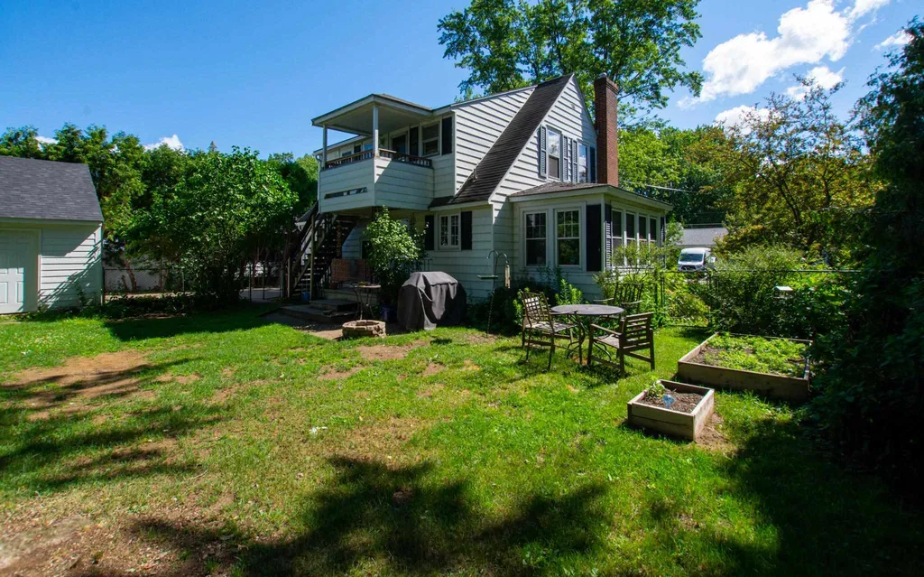 6 Dion Street Winooski VT 05404
