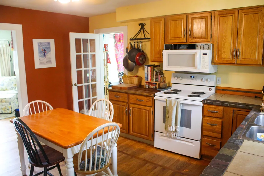 6 Dion Street Winooski VT 05404