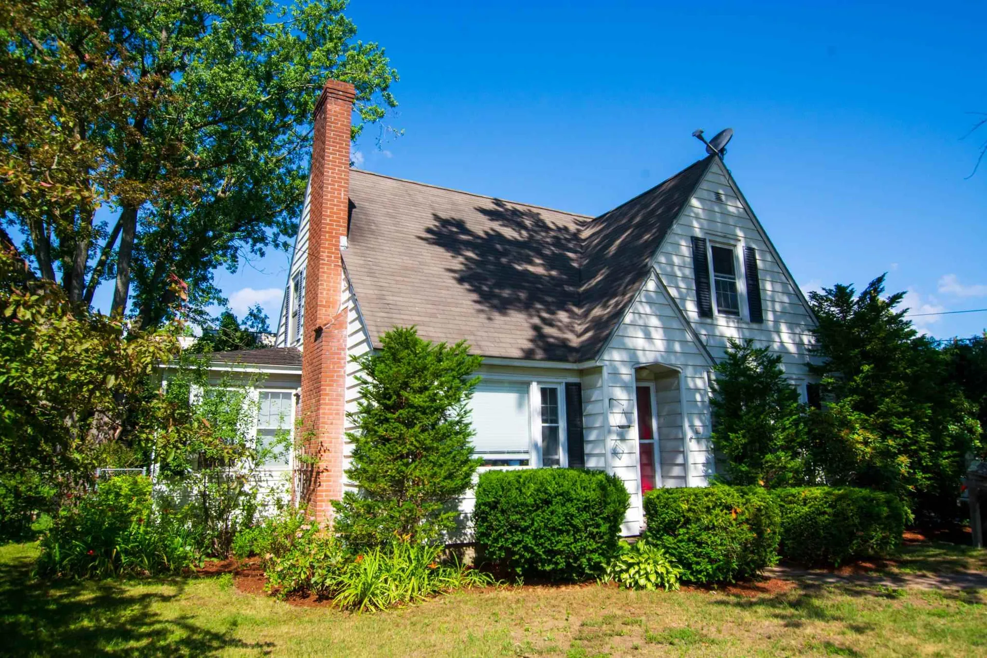 6 Dion Street Winooski VT 05404