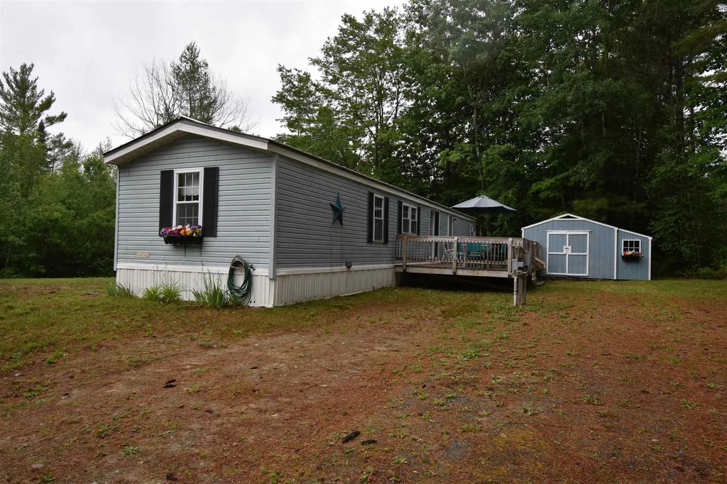 339 Jones Hill Canaan NH 03748-1