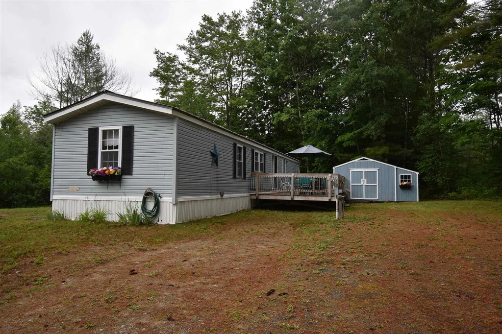 339 Jones Hill Canaan NH 03748-1