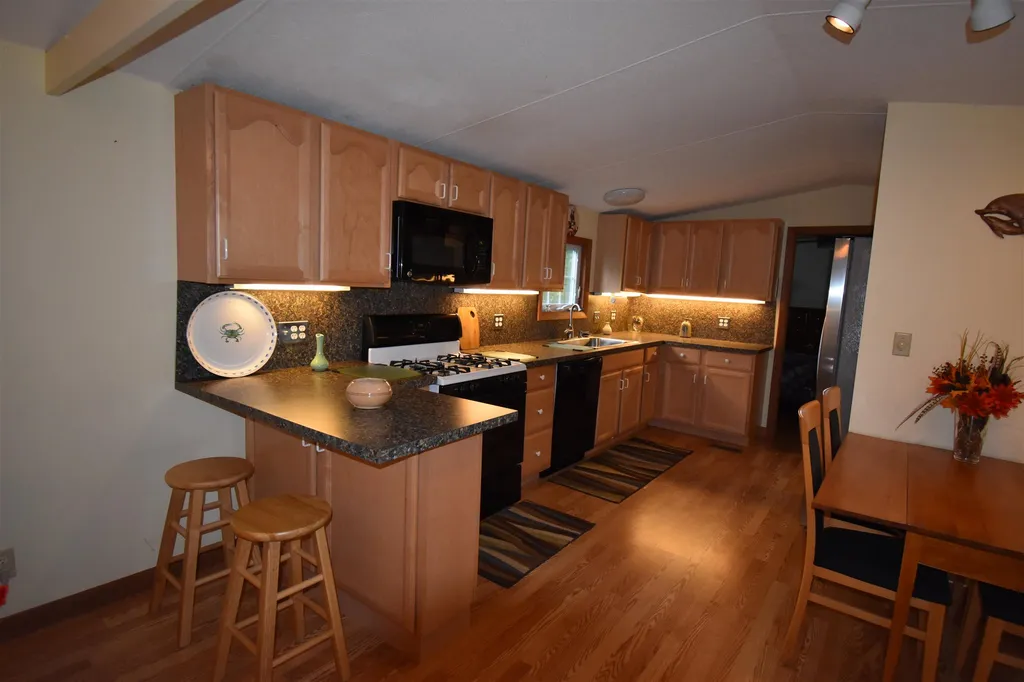 339 Jones Hill Canaan NH 03748-1