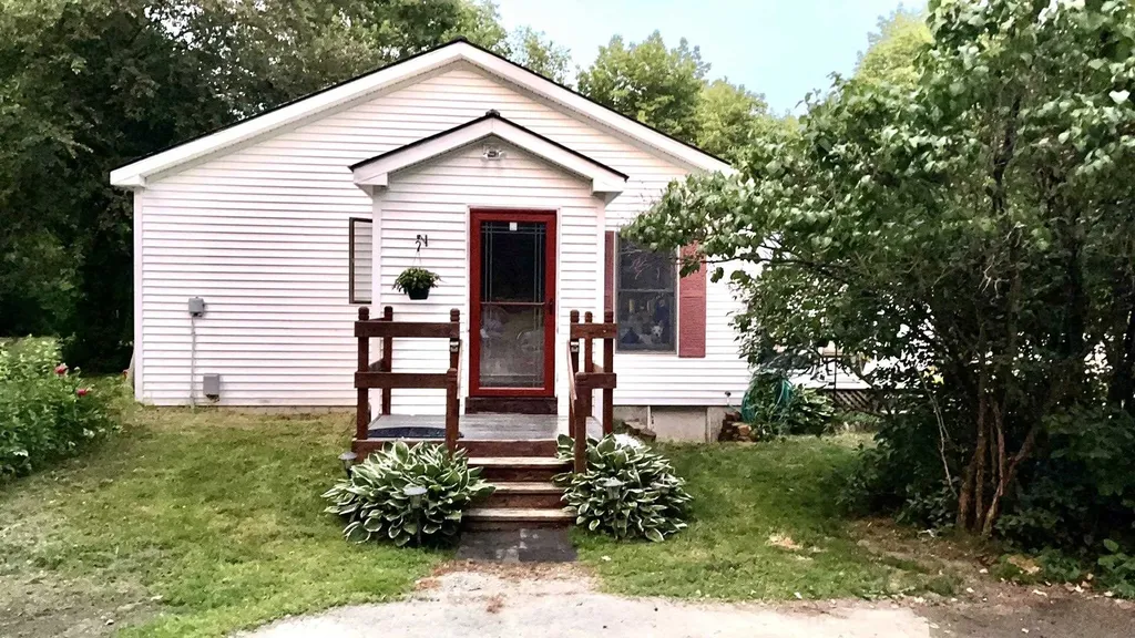 157 Brownsville Road Hartland VT 05048
