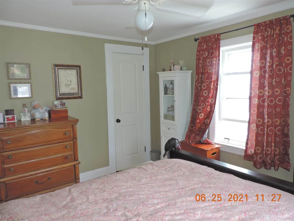 49 Marguerite Street Manchester NH 03103
