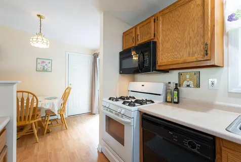 20 Delaware Road Nashua NH 03062