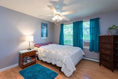20 Delaware Road Nashua NH 03062