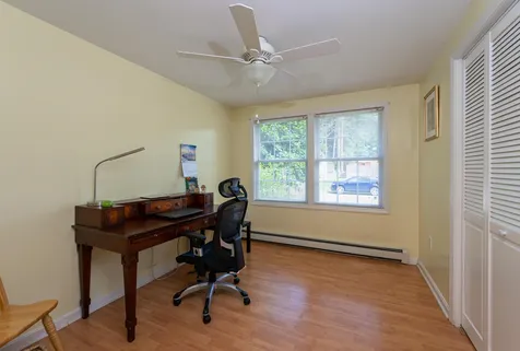 20 Delaware Road Nashua NH 03062