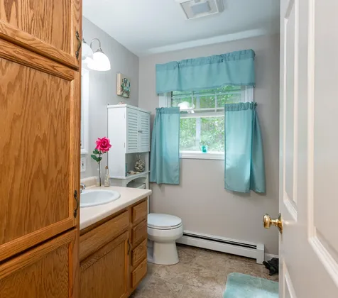20 Delaware Road Nashua NH 03062