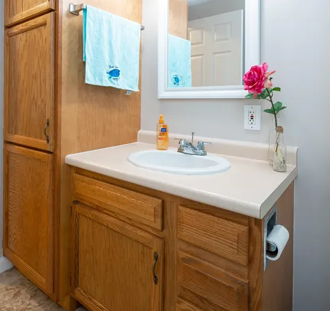 20 Delaware Road Nashua NH 03062