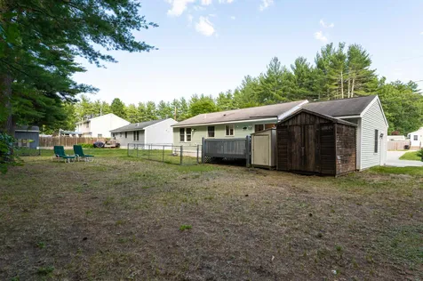 20 Delaware Road Nashua NH 03062