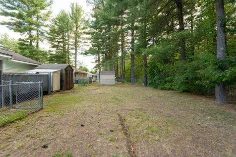 20 Delaware Road Nashua NH 03062