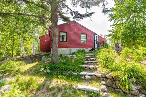 277 Chinook Trail Tamworth NH 03886