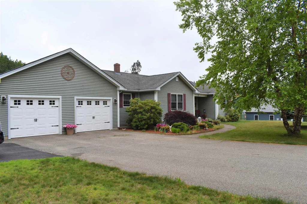3 Wallace Way Milton NH 03851