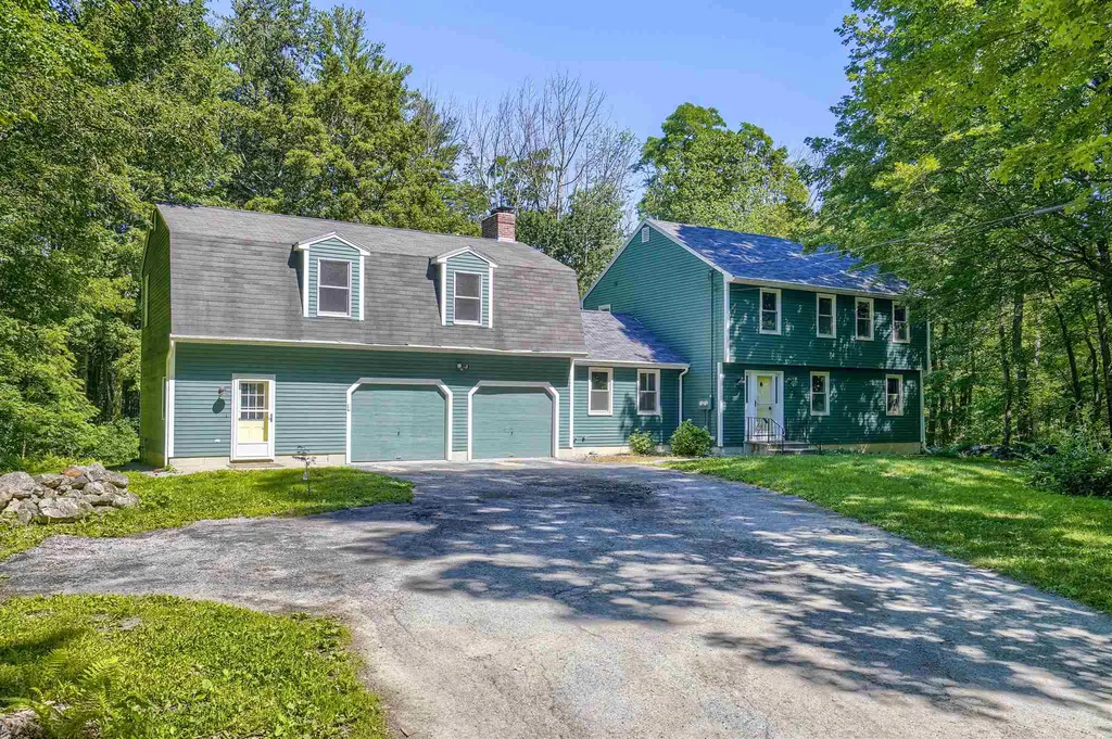 39 Dennison Road New Boston NH 03070