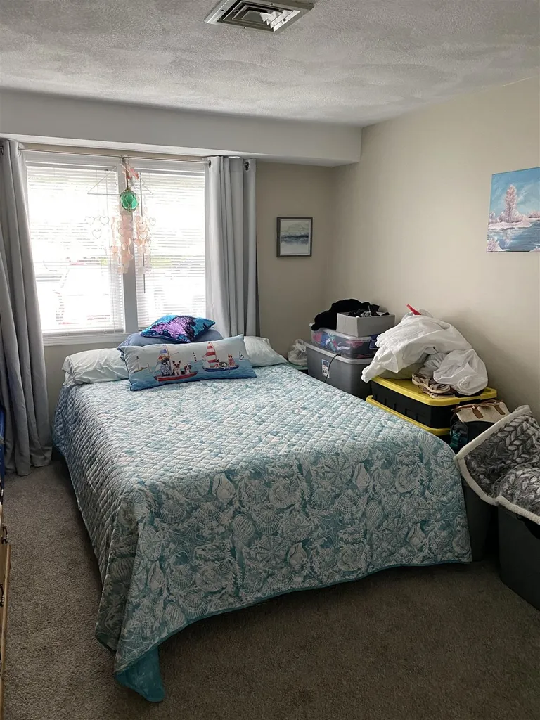 4 Heritage Village Drive Nashua NH 03062