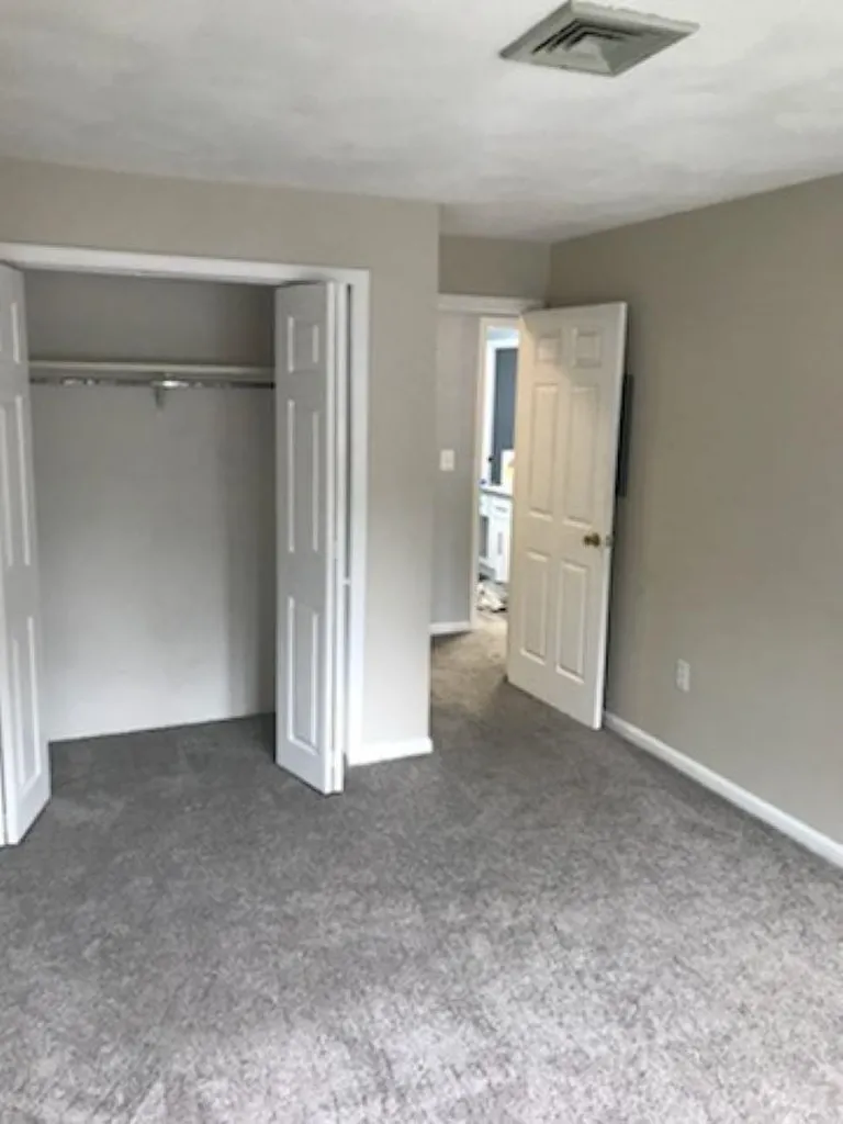 4 Heritage Village Drive Nashua NH 03062