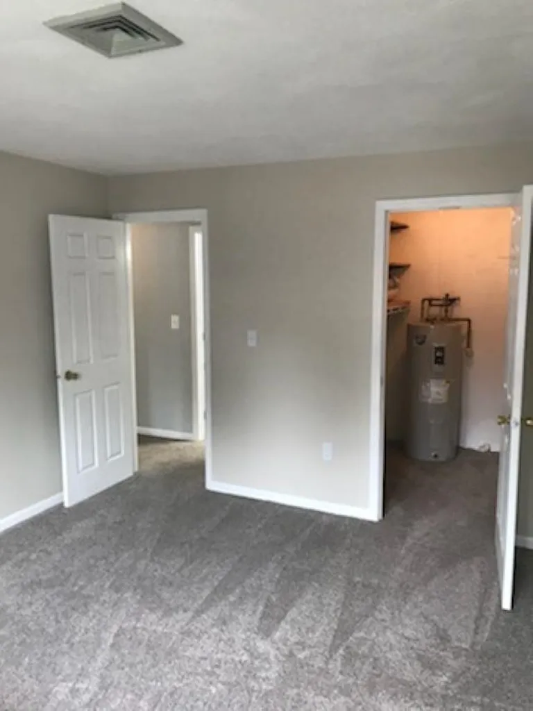 4 Heritage Village Drive Nashua NH 03062