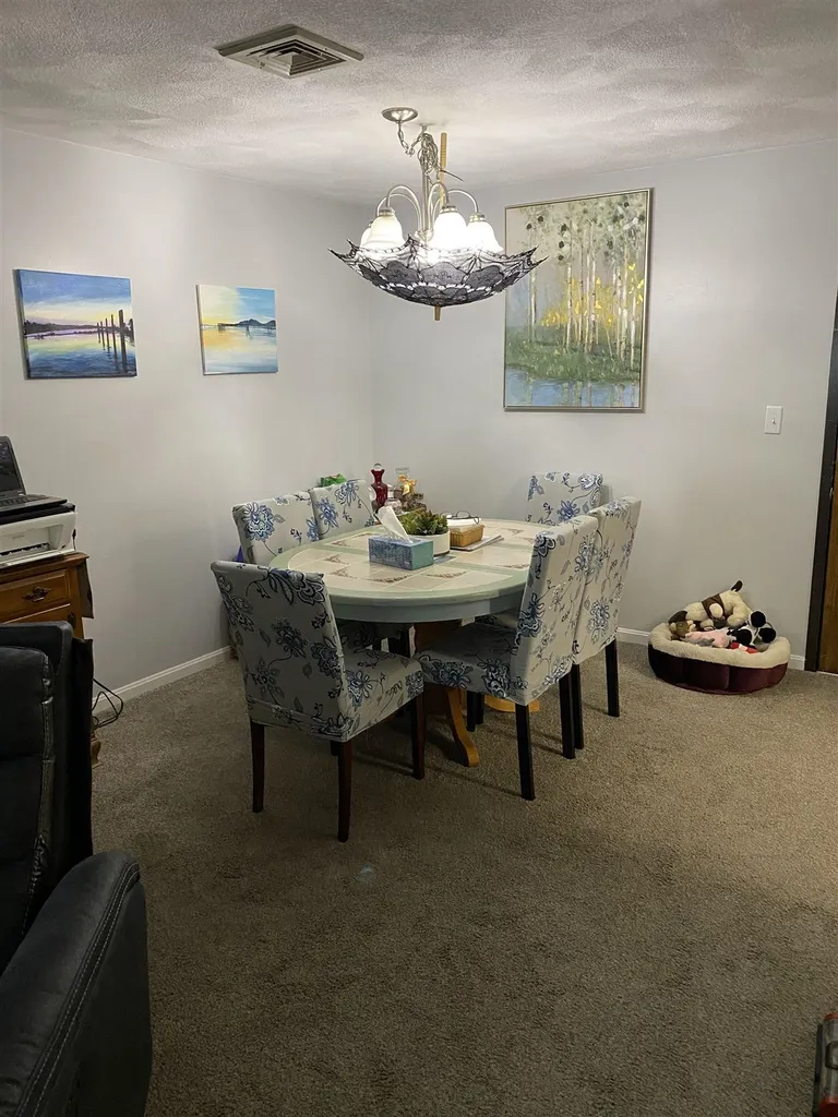 4 Heritage Village Drive Nashua NH 03062