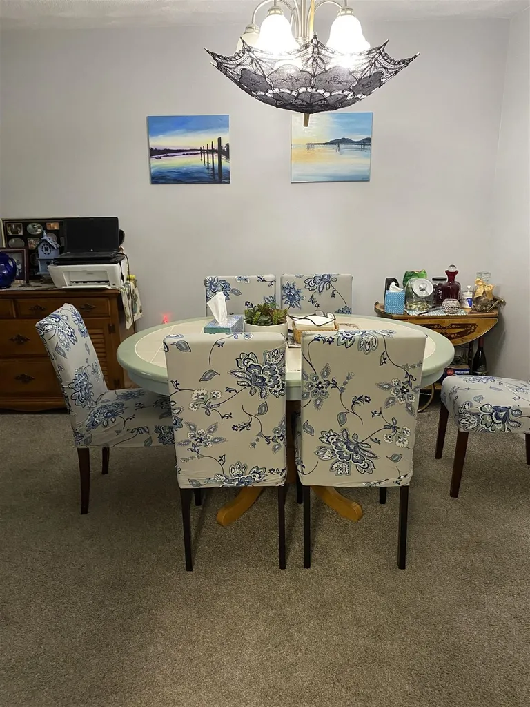 4 Heritage Village Drive Nashua NH 03062