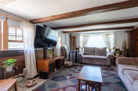 1292 Mammoth Road Pelham NH 03076