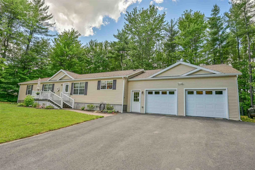 8 Skylark Terrace Barre Town VT 05641