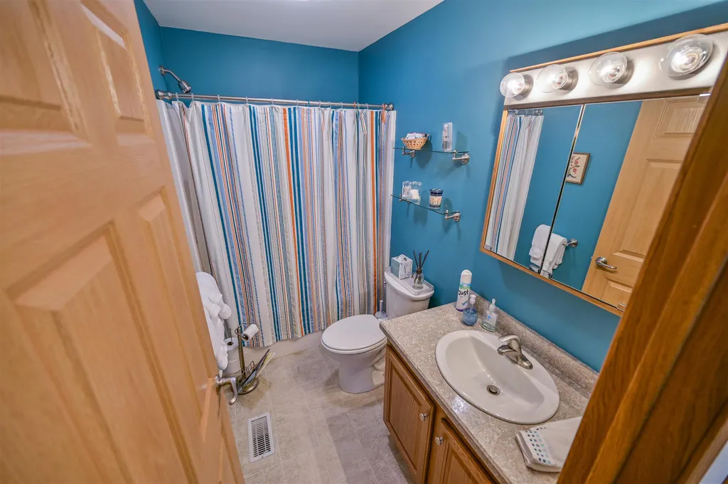 8 Skylark Terrace Barre Town VT 05641