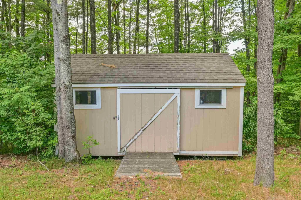 8 Skylark Terrace Barre Town VT 05641