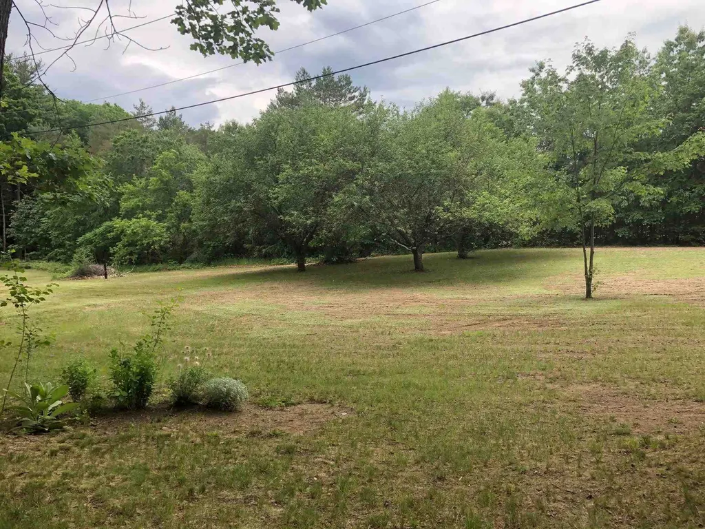 54 Cedarwood Road Charlestown NH 03603