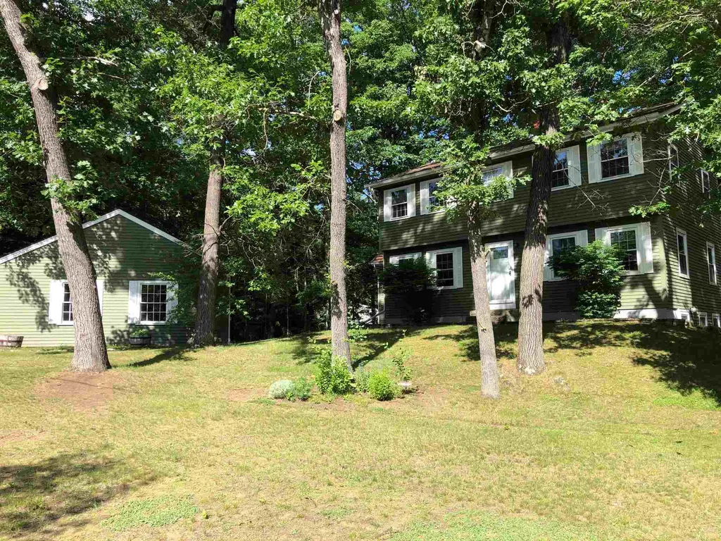 54 Cedarwood Road Charlestown NH 03603