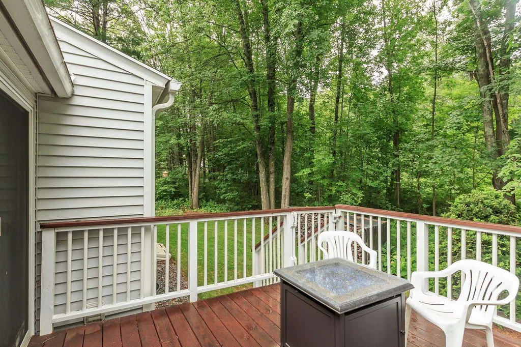 2028 Lake Shore Road Manchester NH 03109
