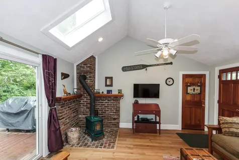 2028 Lake Shore Road Manchester NH 03109