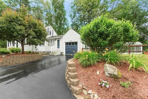 2028 Lake Shore Road Manchester NH 03109