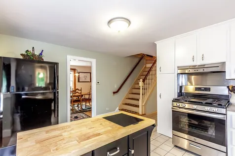 2028 Lake Shore Road Manchester NH 03109