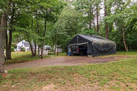 2028 Lake Shore Road Manchester NH 03109