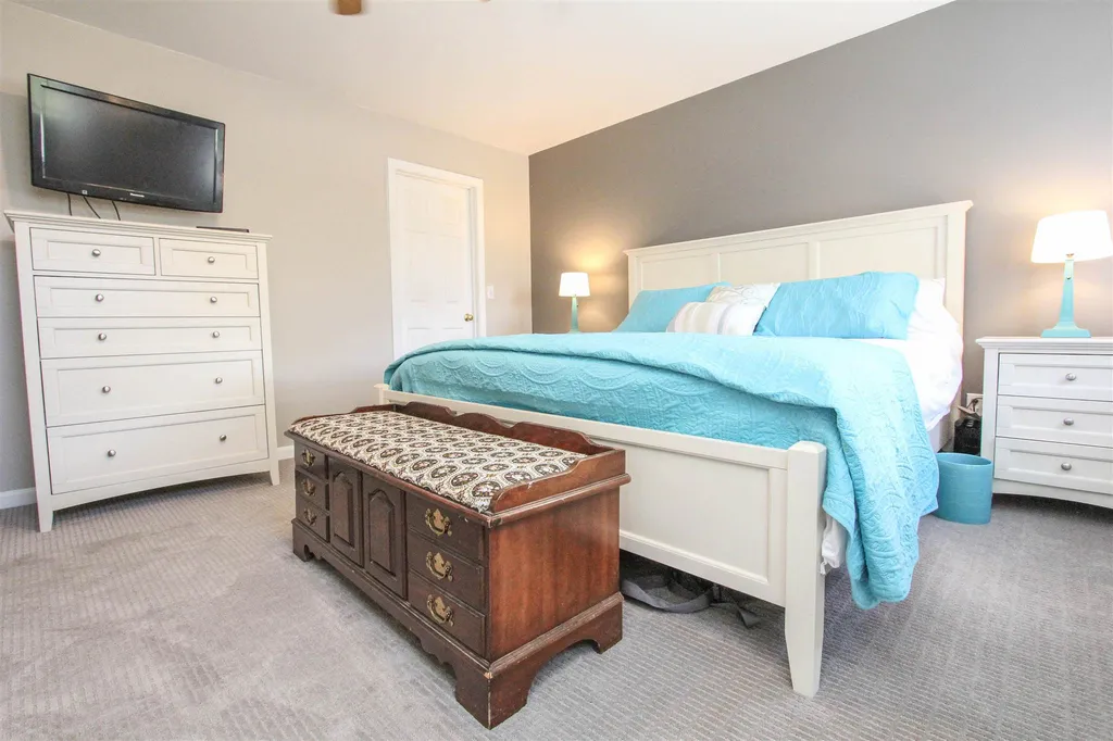 6 Steeplechase Lane Milton VT 05468