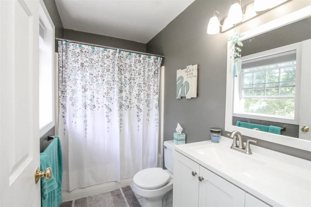 6 Steeplechase Lane Milton VT 05468