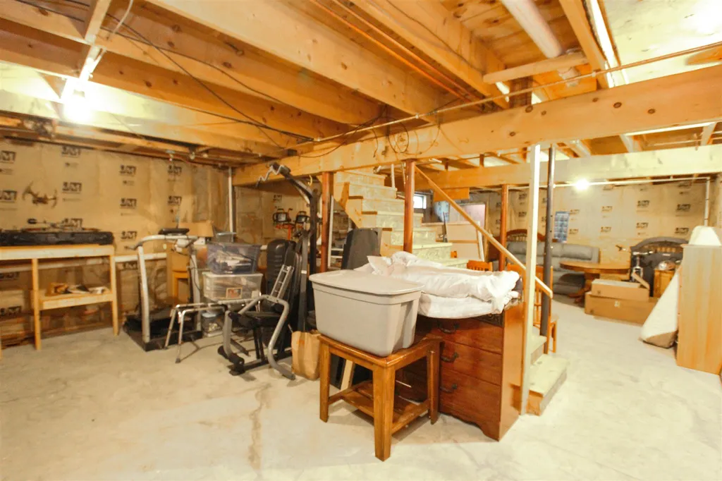 6 Steeplechase Lane Milton VT 05468