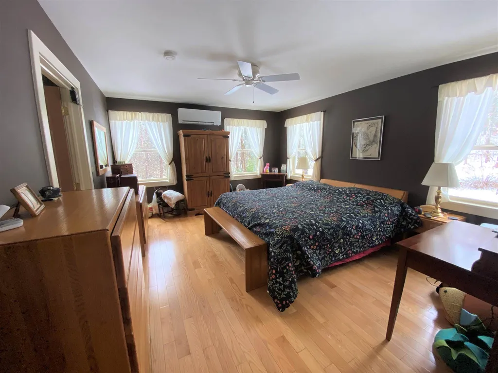 181 Brothers Road Hartland VT 05048