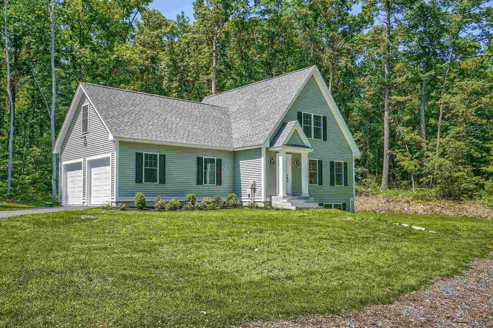 29 Third Street Windham NH 03087